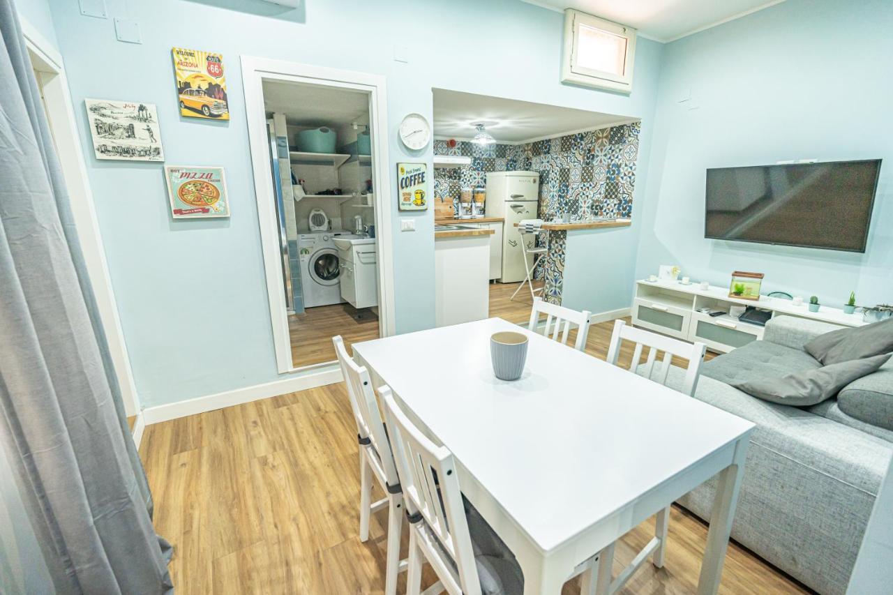 Casa Vacanze Decumano 17 Naples Extérieur photo